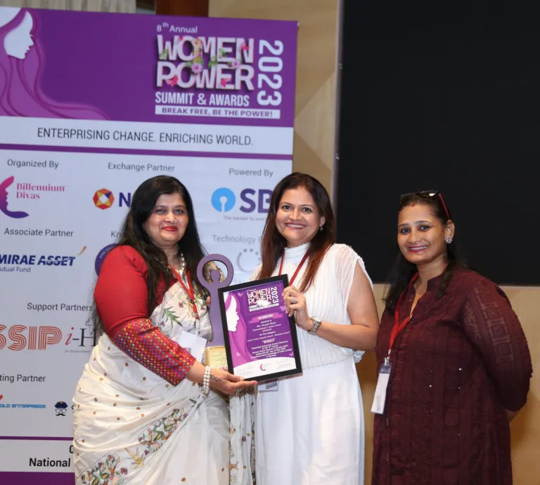 Best C-Suite Coach award in Women Entrepreneurs
